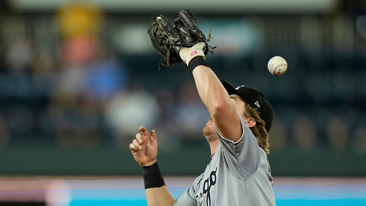 Chase Meidroth drops pop up