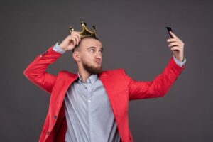 Narcissists always give themselves away — with this one bad habit that’s tough to hide