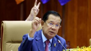 Cambodia threatens to ban Thai fruit and vegetable over border row
