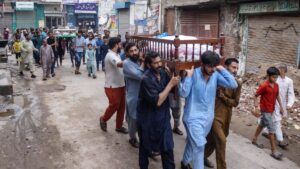 Pakistan flash floods and heavy rains kill 24
