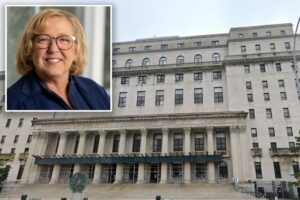 Founder of Queens public defender org stole ,000 for lux apartment, vacations, meals: feds