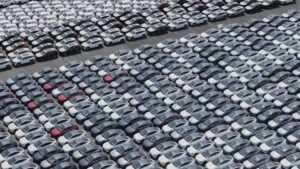 Commission strengthens imports monitoring amid fear of trade diversion