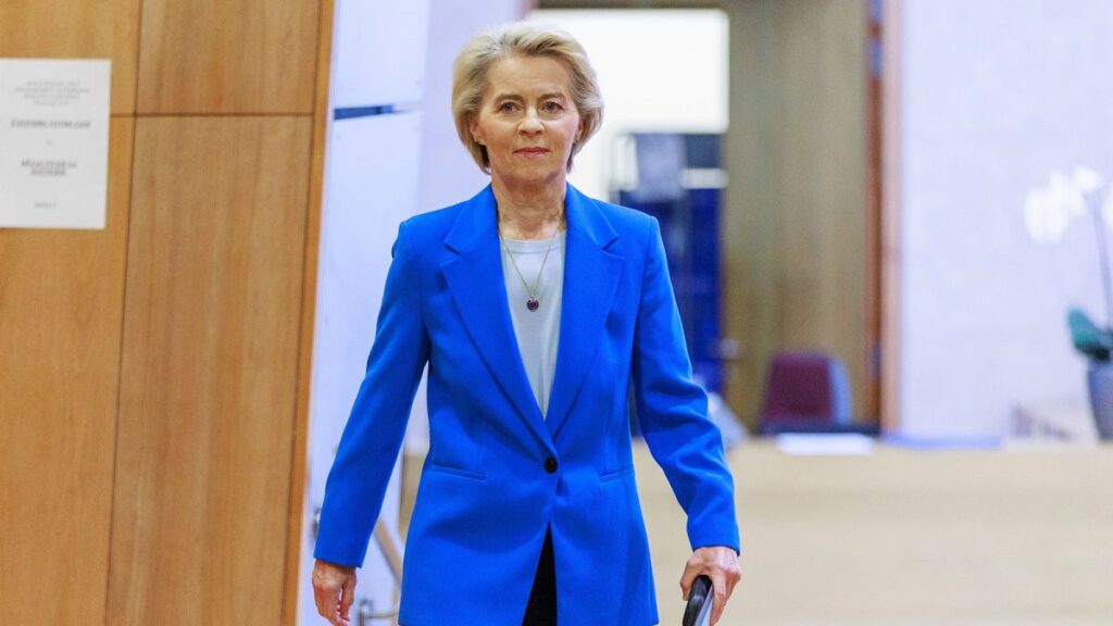 Von der Leyen backs ‘bone-crushing’ US Senate bill to sanction Russia