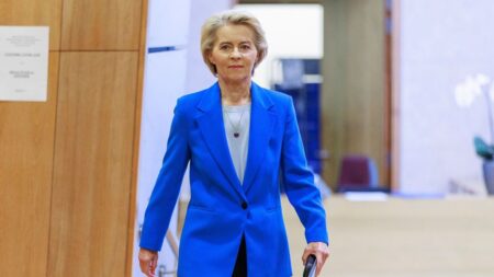 Von der Leyen backs ‘bone-crushing’ US Senate bill to sanction Russia