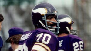 Vikings great Jim Marshall dead at 87 after ‘lengthy hospitalization,’ family says