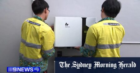 Confusion over solar battery rebate scheme in WA