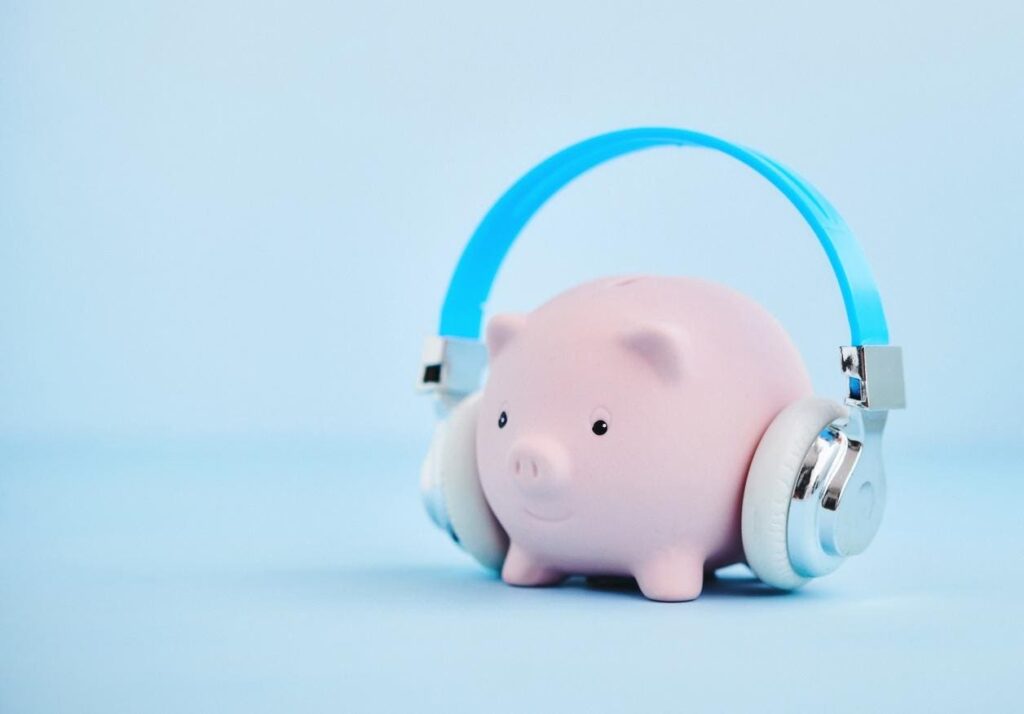 14 Of The Best Finance Podcasts All Investors Should Listen To