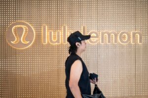 Is Lululemon’s Recent Pullback Your Perfect Entry Point?
