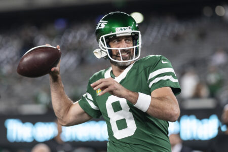 Steelers’ Aaron Rodgers Has Chance at Massive NFL Milestone