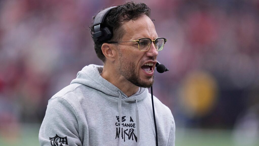Dolphins coach Mike McDaniel delivers brutally honest take on star cornerback Jalen Ramsey’s trade situation