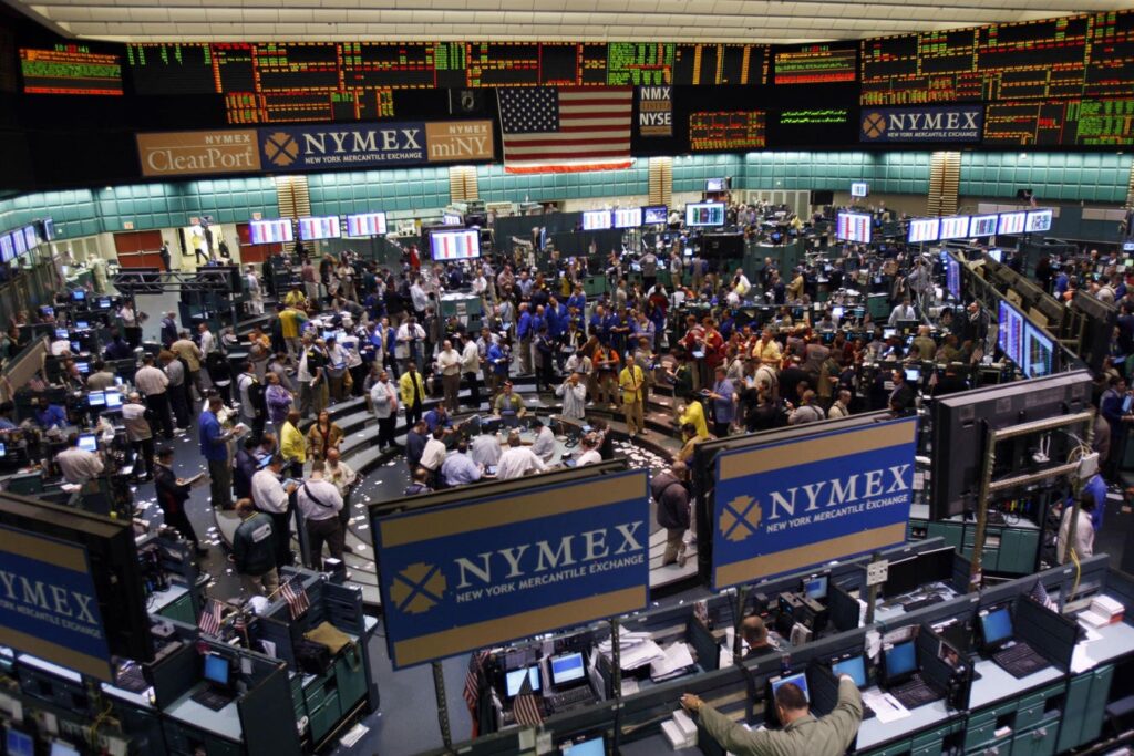 Could Fed Rate Cuts Spark A Growth Stock Surge?