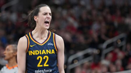 Caitlin Clark puts up Reggie Miller-like shooting display in return from injury; scores 9 points in 38 seconds
