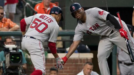 Ex-Red Sox star calls team’s Rafael Devers trade ‘crazy’