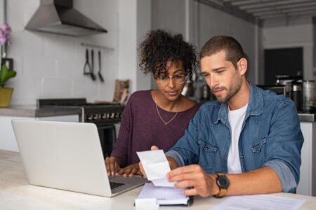 Household Debt Continues To Decline Amid High Interest Rates