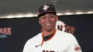 Rafael Devers embraces new role with Giants after shocking Red Sox trade