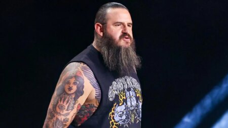 AEW star Brody King wears ‘abolish ICE’ shirt before match in Mexico