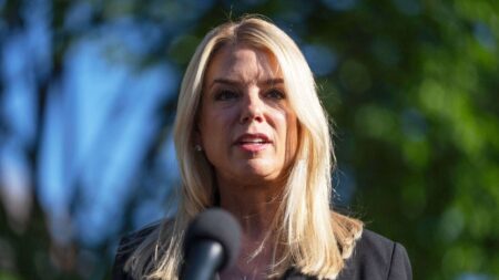 Discounted college tuition for illegal immigrants policy leads DOJ to sue Kentucky