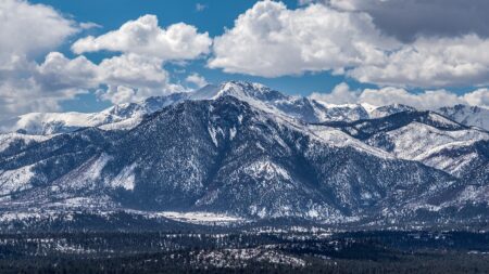 Hiker found dead after dayslong search in notorious mountain range
