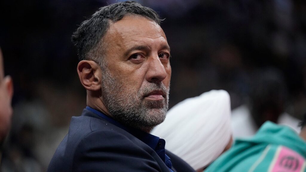 Former NBA star Vlade Divac undergoes surgery after suffering injury in motorcycle crash