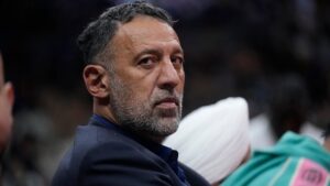 Former NBA star Vlade Divac undergoes surgery after suffering injury in motorcycle crash