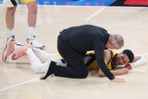 Shai Gilgeous-Alexander Reacts to Heartbreaking Tyrese Haliburton Injury