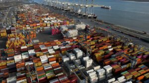 UK authorities seize cocaine worth more than 0 million from a ship at London port