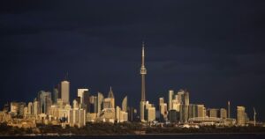 Toronto highway construction doubled Gardiner travel times, new study finds