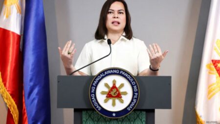 Top Philippine senator to seek dismissal of Duterte impeachment case 