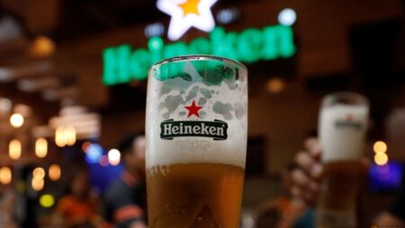 Vietnam parliament approves hiking tax on alcoholic drinks to 90% by 2031