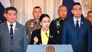 Thai PM claims she has coalition support after resignation calls