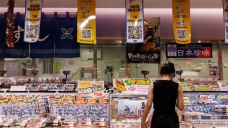 China resumes qualified seafood imports from some Japan regions