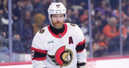 Giroux staying with Senators, source says as Blue Jackets re-sign Fabbro