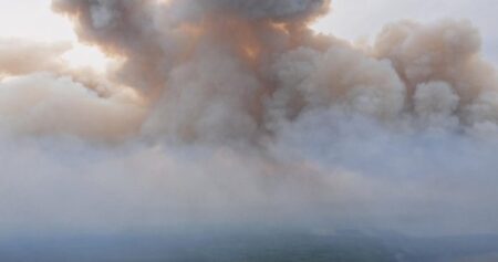 Evacuation alert issued for Alberta community due to B.C. wildfire