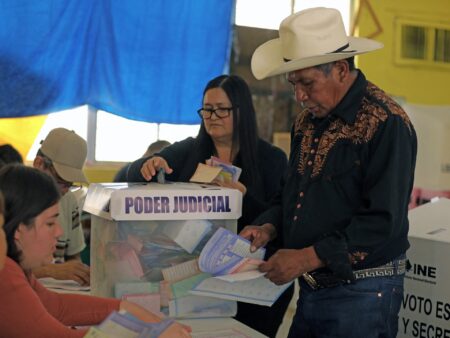 Turnout low as Mexico votes in controversial judicial election