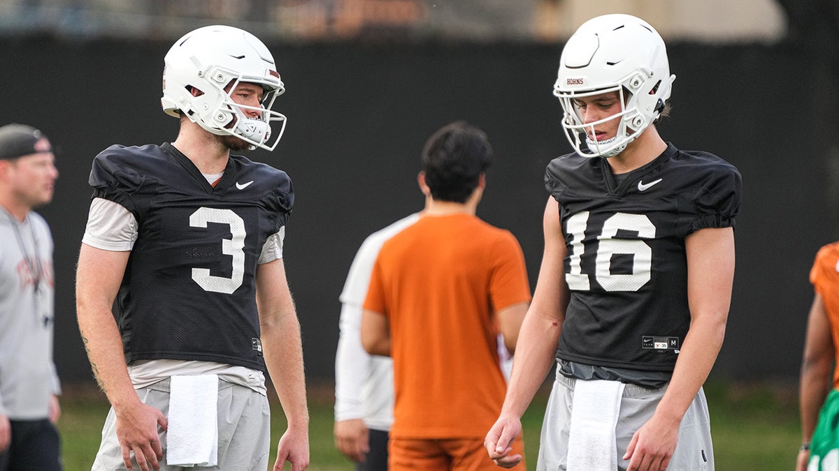 Quinn Ewers and Arch Manning talk