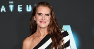 Brooke Shields Explains Why She’s Only Leaving Her Jewelry for 1 of Her Daughters