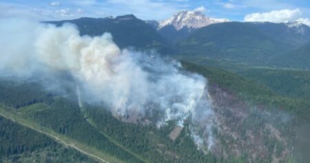 Squamish wildfire fight helped by cooler weather, but emergency remains