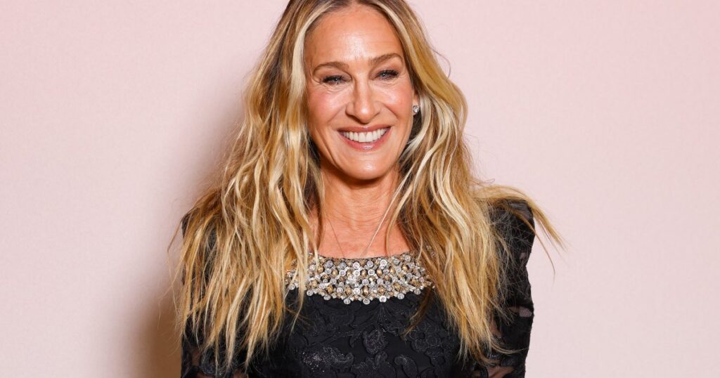 Love Carrie Bradshaw’s Romantic Maximalist Style? These 11 Amazon Dresses Nail The Look