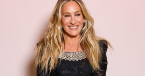 Love Carrie Bradshaw’s Romantic Maximalist Style? These 11 Amazon Dresses Nail The Look