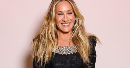 Love Carrie Bradshaw’s Romantic Maximalist Style? These 11 Amazon Dresses Nail The Look
