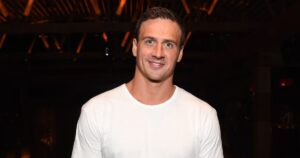 Ryan Lochte Thanks Fans After Having ‘Rough Day’ Amid Divorce: ‘Gotta Put 1 Foot in Front of the Other’