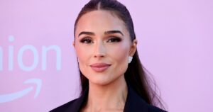 Channel Olivia Culpo’s Comfy Maternity Style With This  Lounge Set