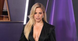 Renee Rapp Doesn’t ‘Like’ Wearing Bras and Usually Loves Her ‘Rack on Display’