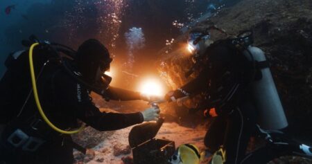 ‘An epic kind of proposal’: B.C. man pops the question from Galapagos seafloor