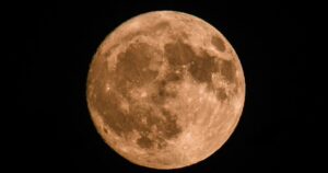 Torontonians will soon be able to spot strawberry moon