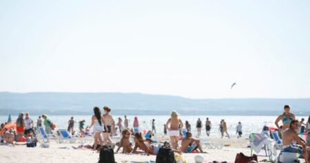 Ontario beach town makes Spotify playlist to capture ‘iconic’ summer vibe