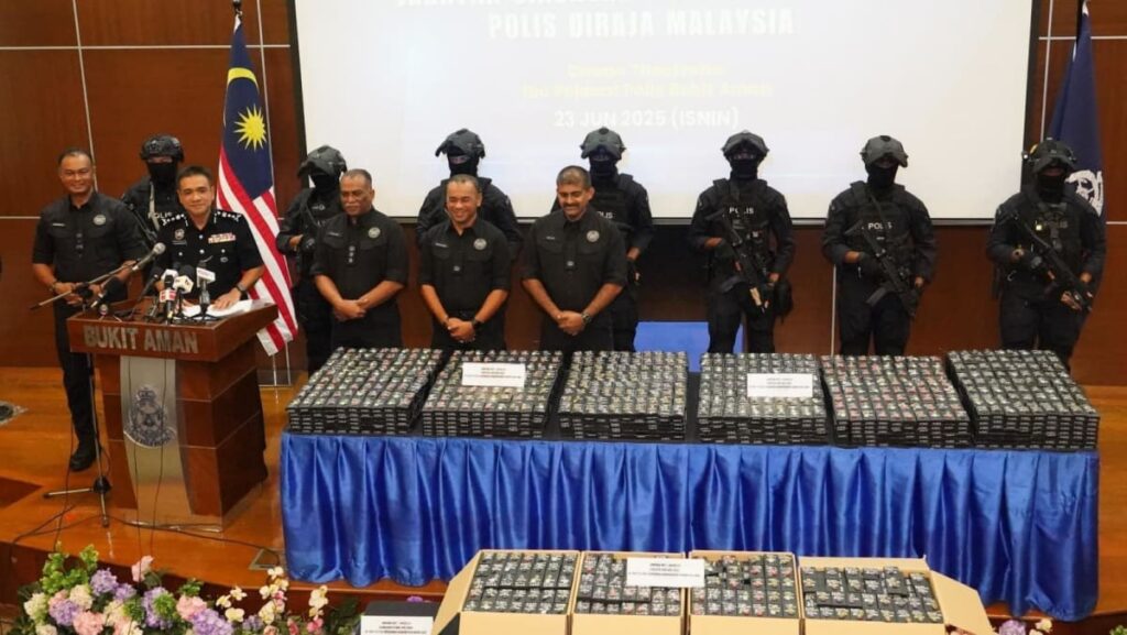 US.7 million cocaine-laced vape raid: Malaysian police nab 4 men, including 3 Singaporeans