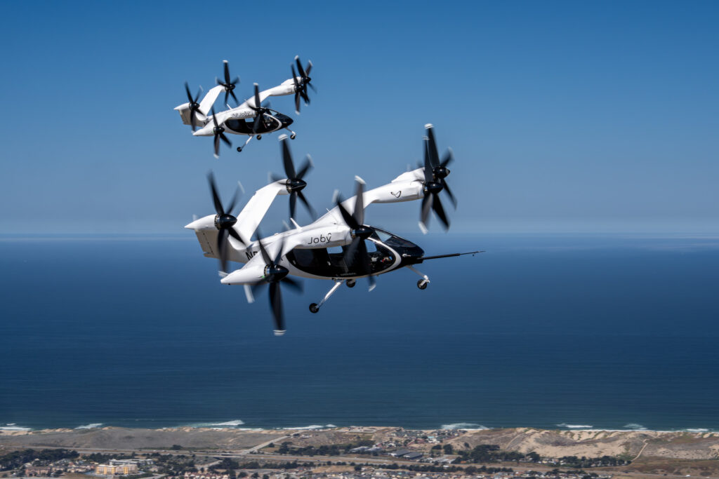 Video Shows Pioneer Flight in Race to Start Electric Air Taxi Service
