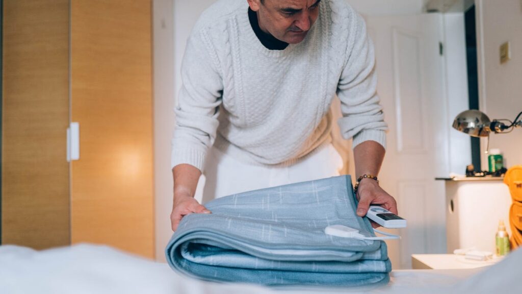 The Right Way to Wash a Heated Blanket Safely