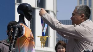 Race for robotic supremacy: US and China battle to build world’s most advanced humanoids